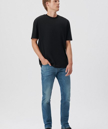 Джинсы Jake Otantik Mavi Pro Edition от MAVI, скинни, прямой крой, узкие брюки, состав: 94% хлопок, 4% эластановый полиэстер, 2% эластан. Размеры: 27, 28, 32