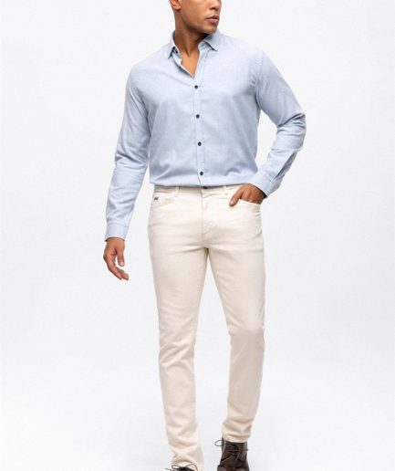 Денимовые брюки с эффектом стирки, 5 карманов, slim fit, состав: 50% хлопок, 48% переработанный хлопок, 2% эластан, местное производство
