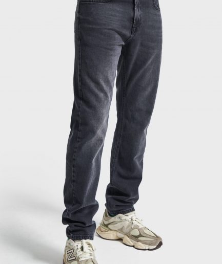 Мужские джинсы  из лайкры черного цвета Slim Fit