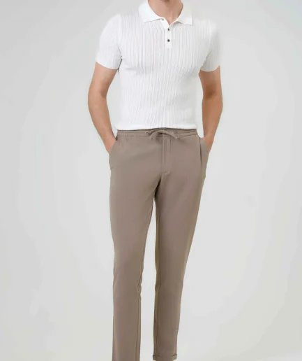 Слаксовые брюки с карманами, модель Slim Fit, бежевые, 75% PES, 21% VIS, 4% EA, бизнес-кэжуал, Турция
