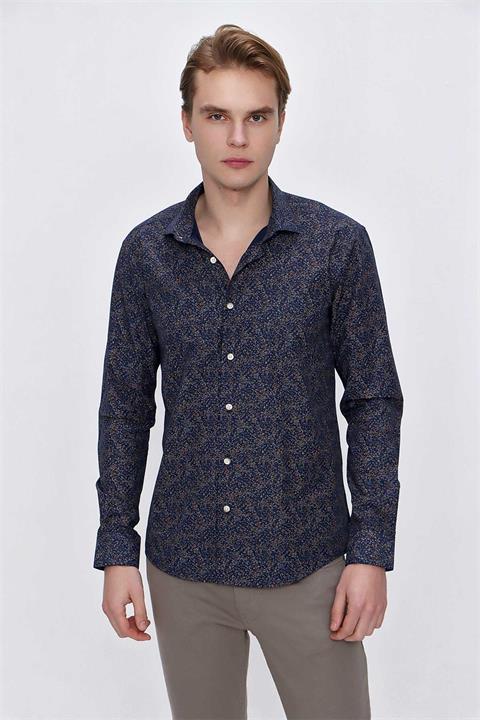Мужская темно-синяя микрокотоновая рубашка с принтом slim fit без карманов длинный рукав для стильного образа