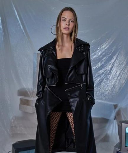 Черное тренчcoat Holly из кожи, размеры XS-S и M-L, стильный выбор для любого сезона
