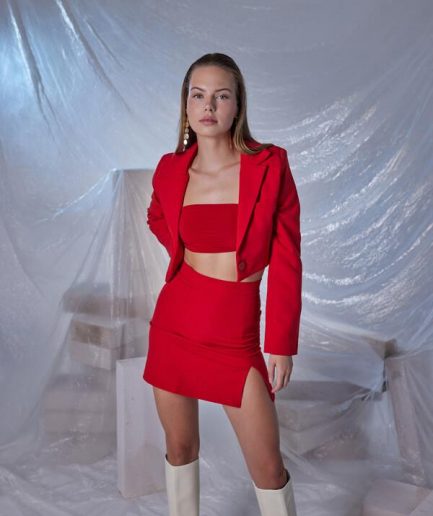Мини-юбка Panky красного цвета с разрезом, состав ткани 100% полиэстер, доступные размеры XXS, S, XS, M, L