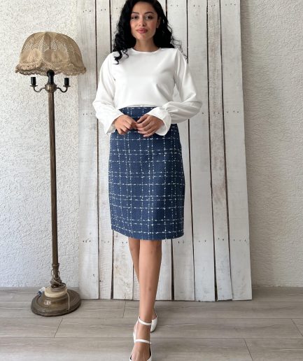 Короткая тёмно-синяя юбка из твида, узкий крой, 55-60 см длиной, 30% шерсть, ручная стирка, размер 36-46, стильный и комфортный выбор