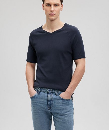Футболка с v-образным вырезом и ribana, темно-синяя, 100% хлопок, slim fit, короткий рукав, мягкая ткань, бренд MAVI, размеры S, XS, L, XXL, M