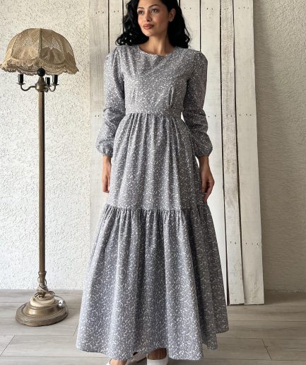 Длинное серое платье из поплина