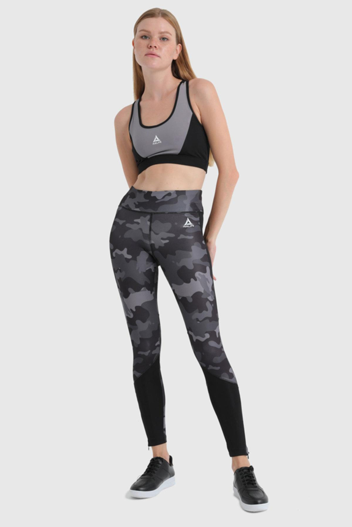 Женские спортивные леггинсы черные 22034, бренд Underwear, размеры S и M
