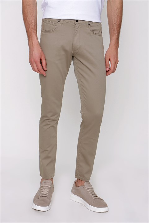 Мужские брюки slim fit из хлопка цвета светло-зелёный, 5 карманов, застёжка на пуговицу и молнию, размер 30