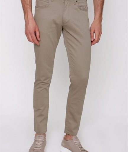 Мужские брюки slim fit из хлопка цвета светло-зелёный, 5 карманов, застёжка на пуговицу и молнию, размер 30