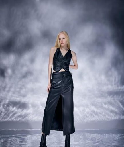 Юбка из кожи Hera черного цвета, размеры S, XS, M, L